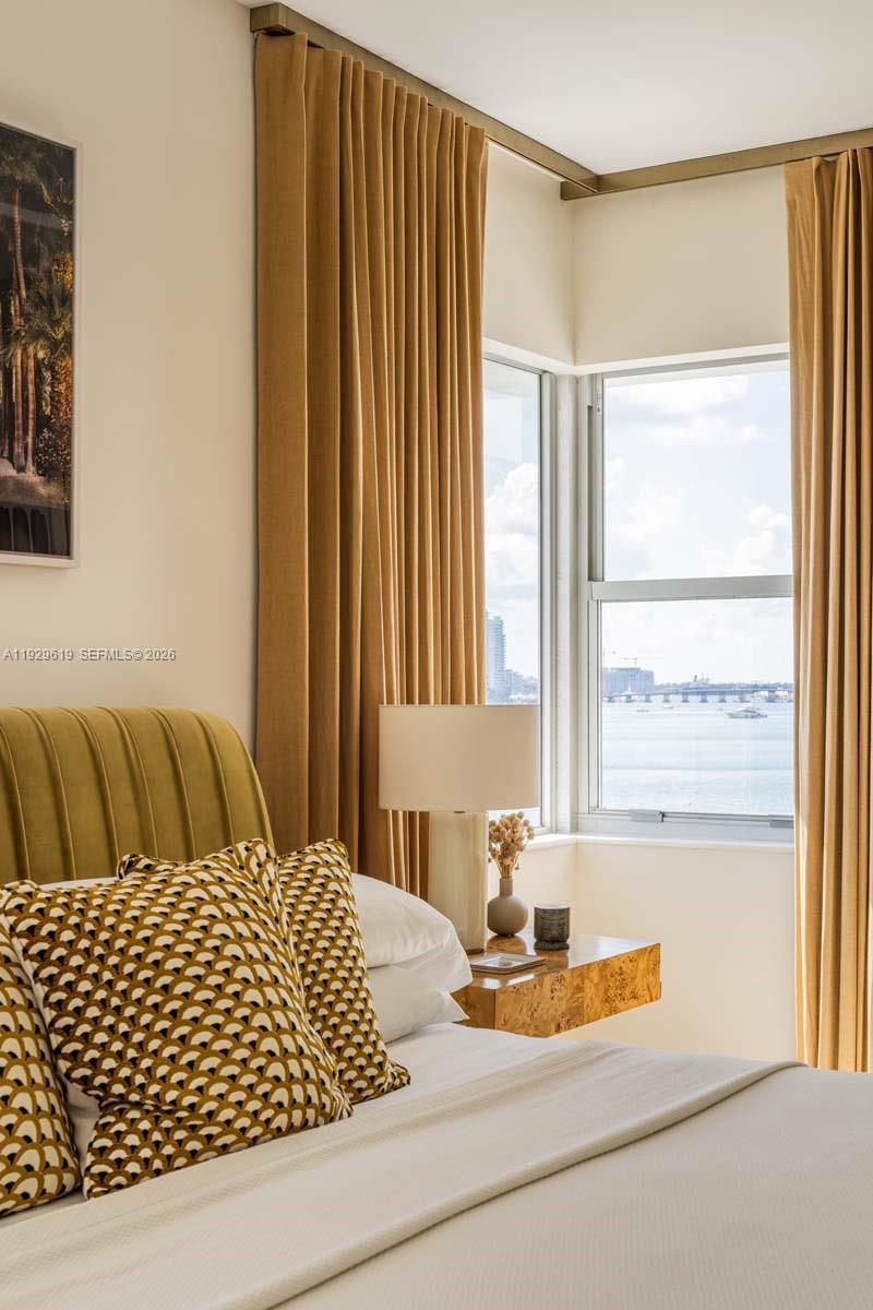 BELLE TOWERS CONDO - Residential Lease