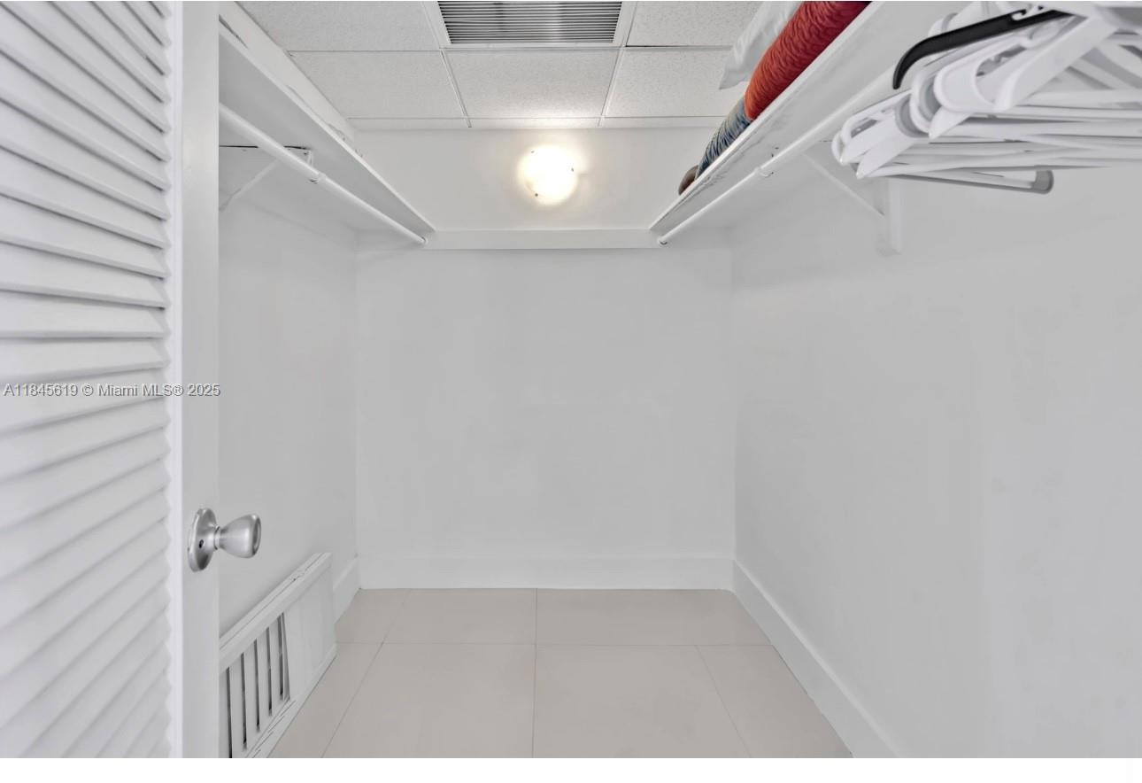 SIAN OCEAN RESIDENCES CON - Residential