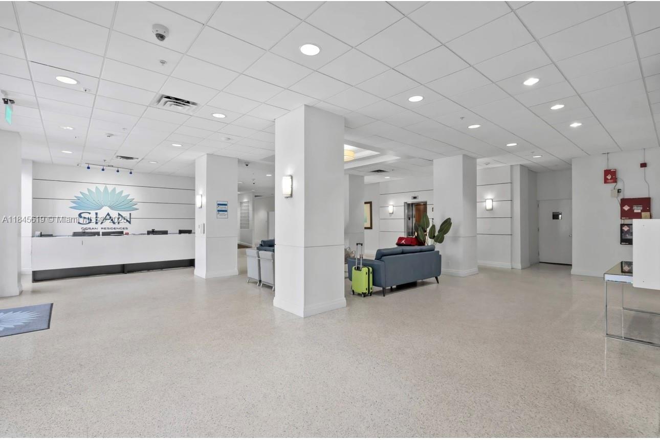 SIAN OCEAN RESIDENCES CON - Residential