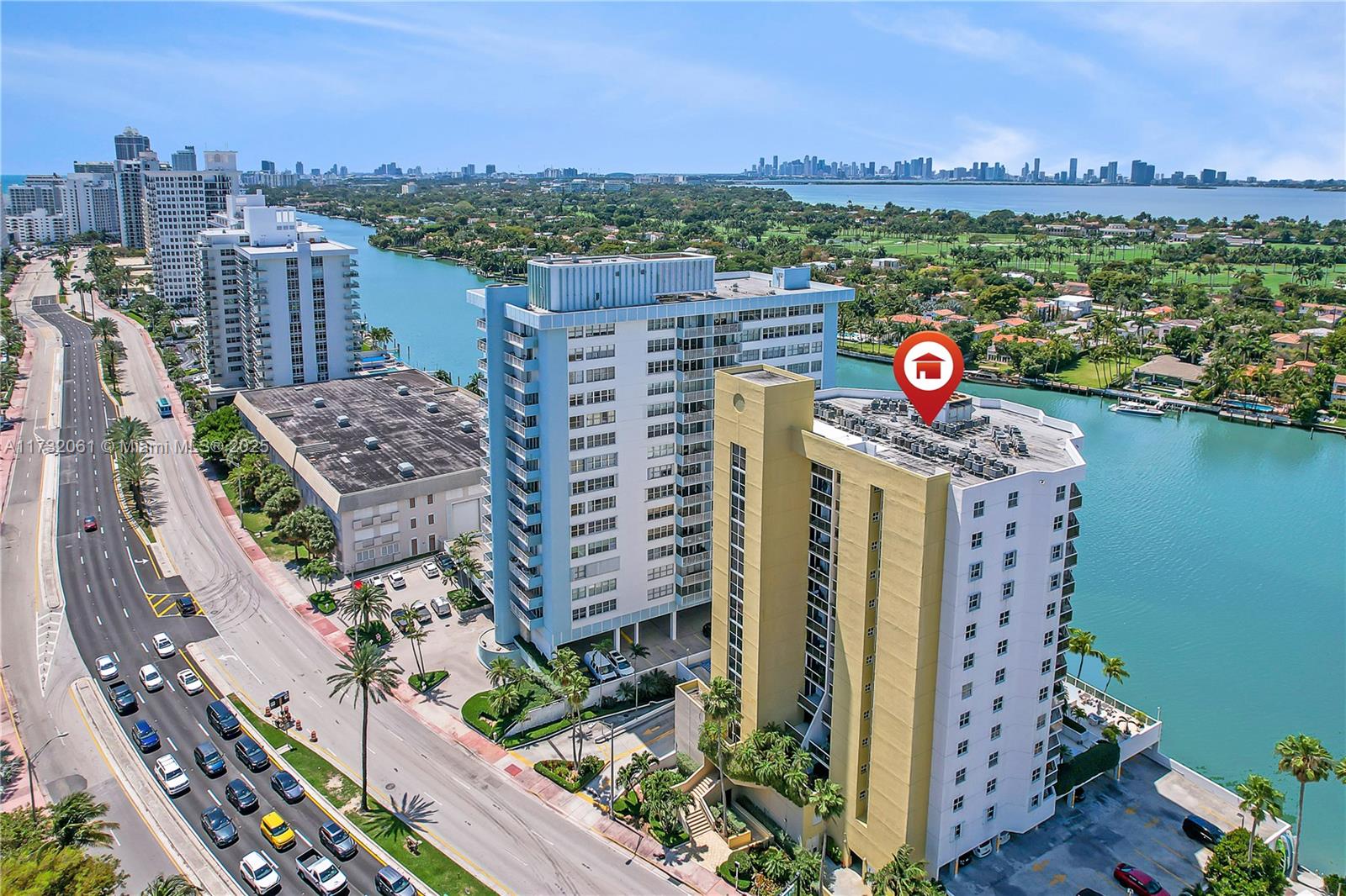 LA RIVE GAUCHE CONDO - Residential