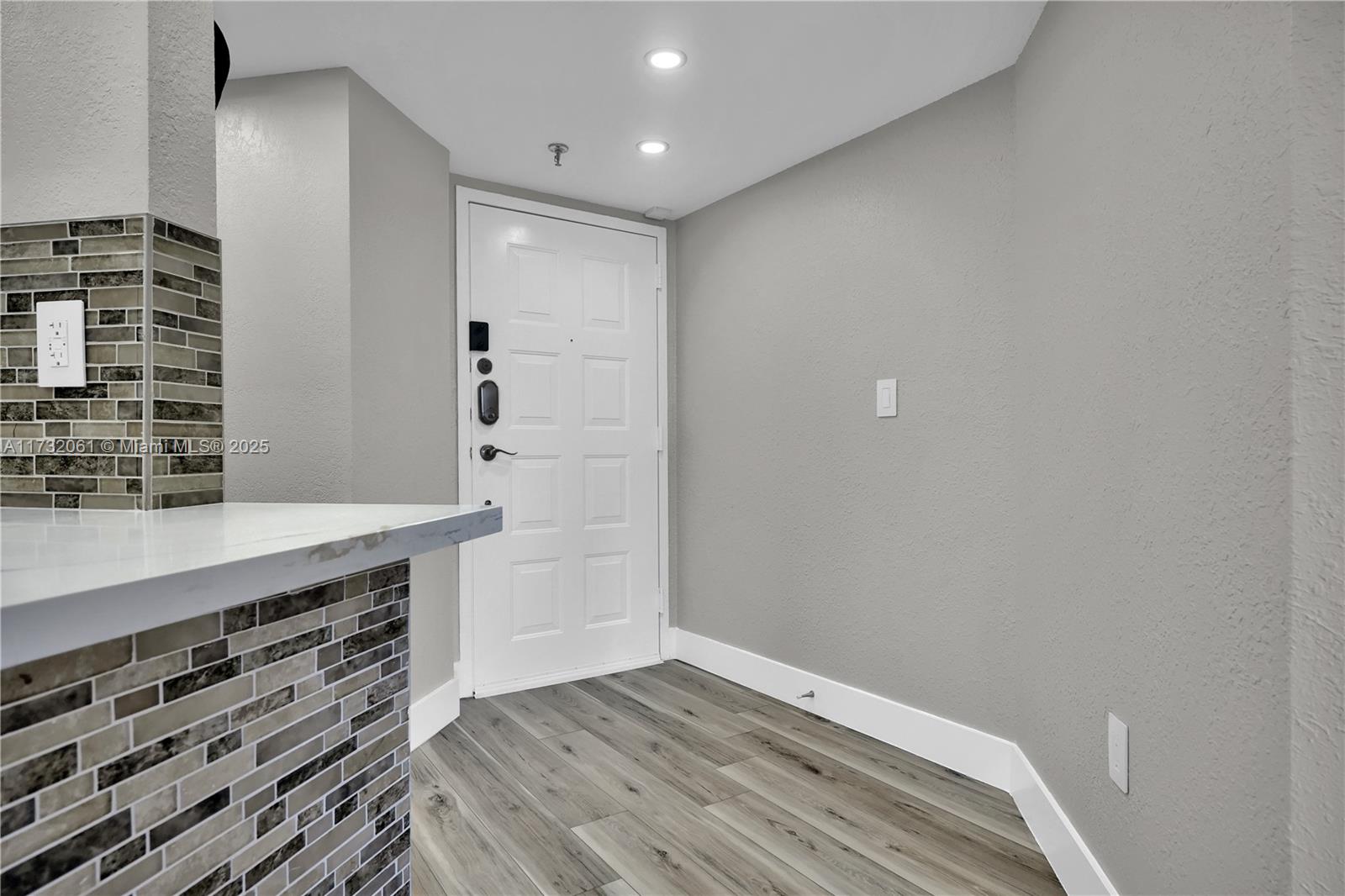 LA RIVE GAUCHE CONDO - Residential