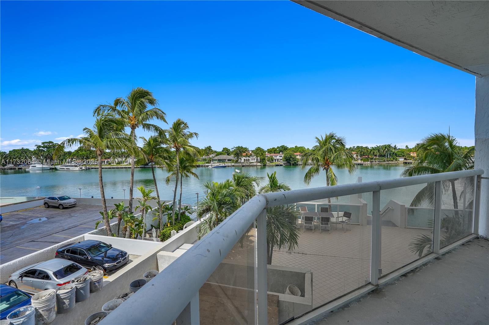 LA RIVE GAUCHE CONDO - Residential