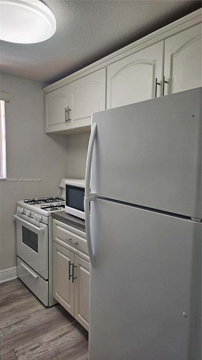 BIRD ROAD CONDO - Residential