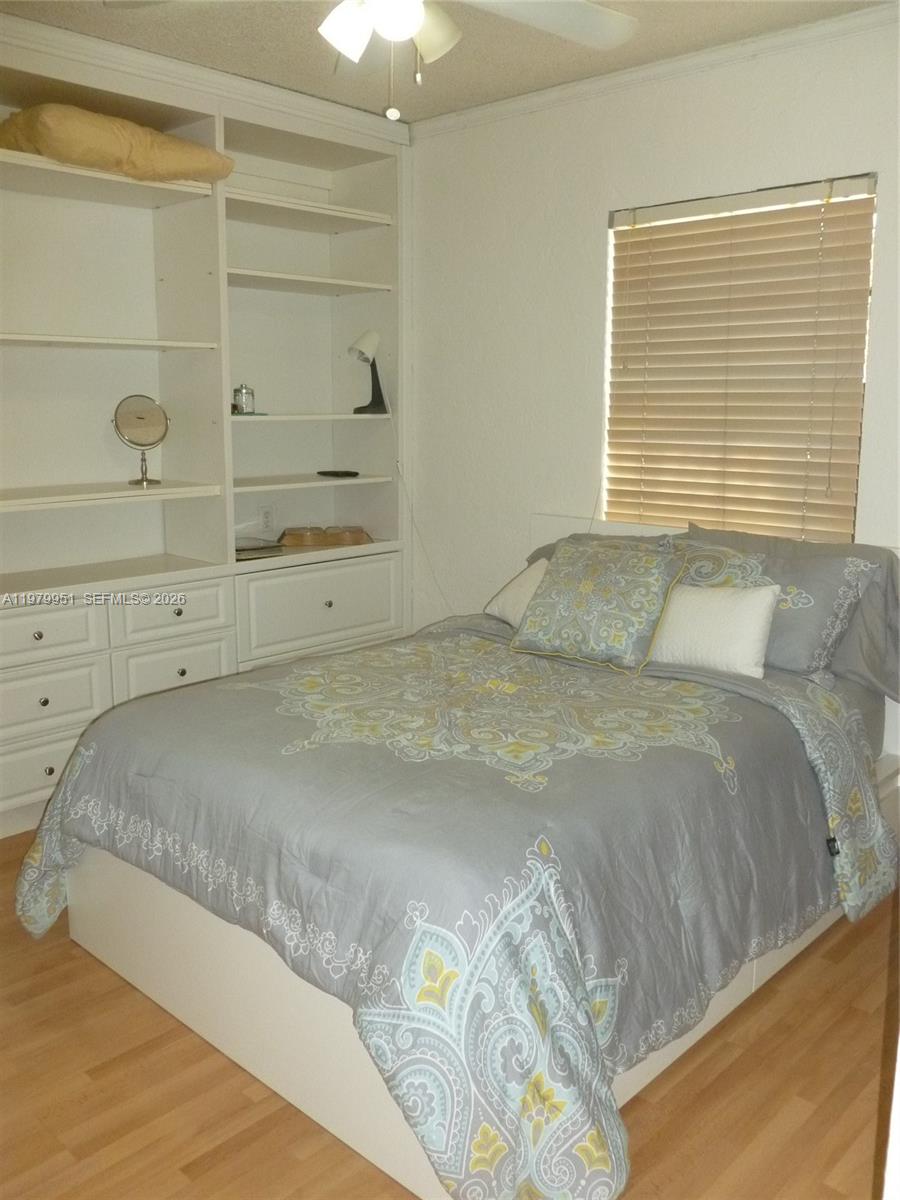 GRAPELAND HEIGHTS - Residential