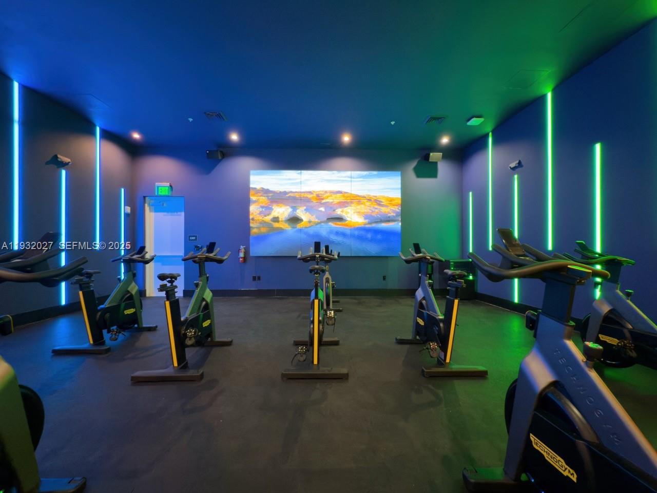 MIDTOWN DORAL CONDO 4 - Residential