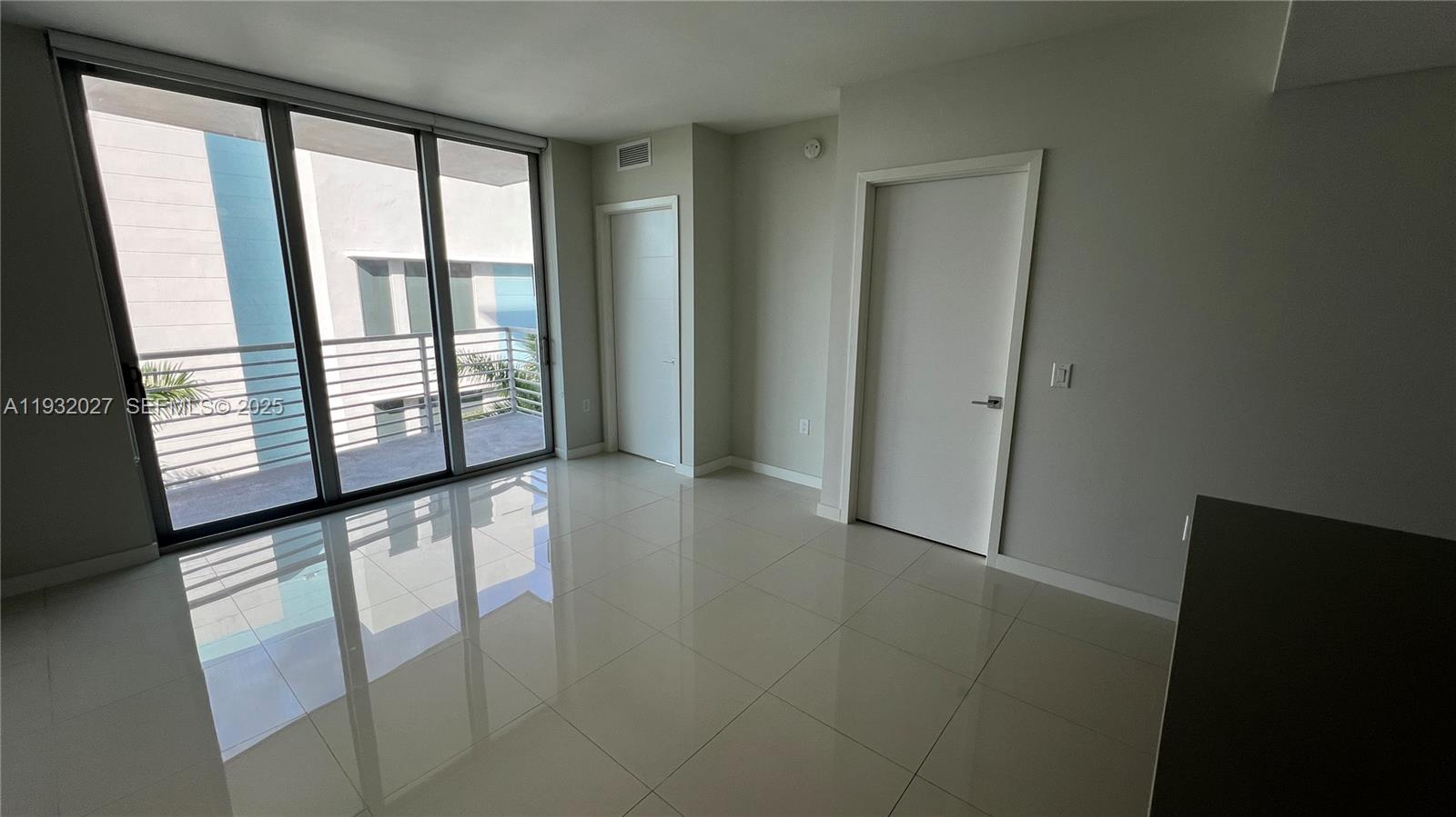 MIDTOWN DORAL CONDO 4 - Residential