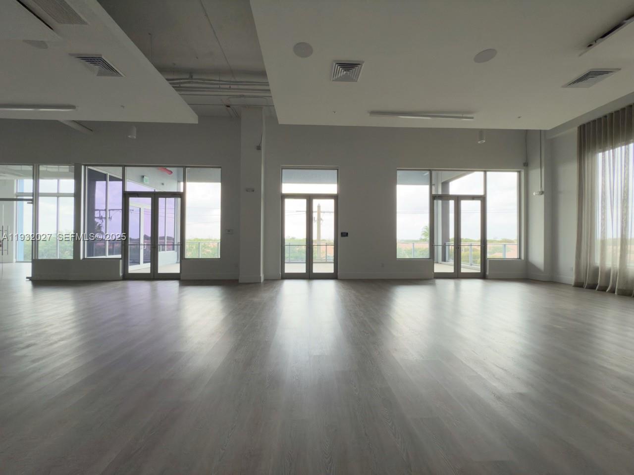 MIDTOWN DORAL CONDO 4 - Residential