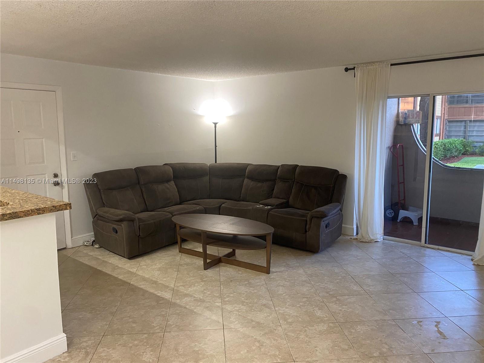 DORAL PARK C CLUB VILLAS - Residential Lease