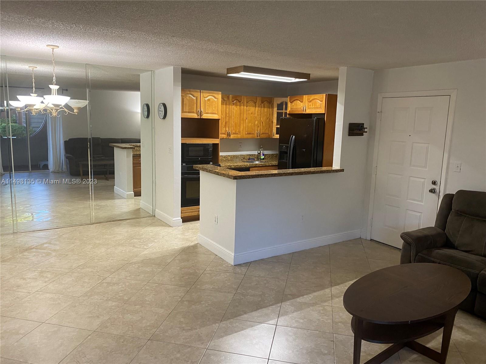 DORAL PARK C CLUB VILLAS - Residential Lease