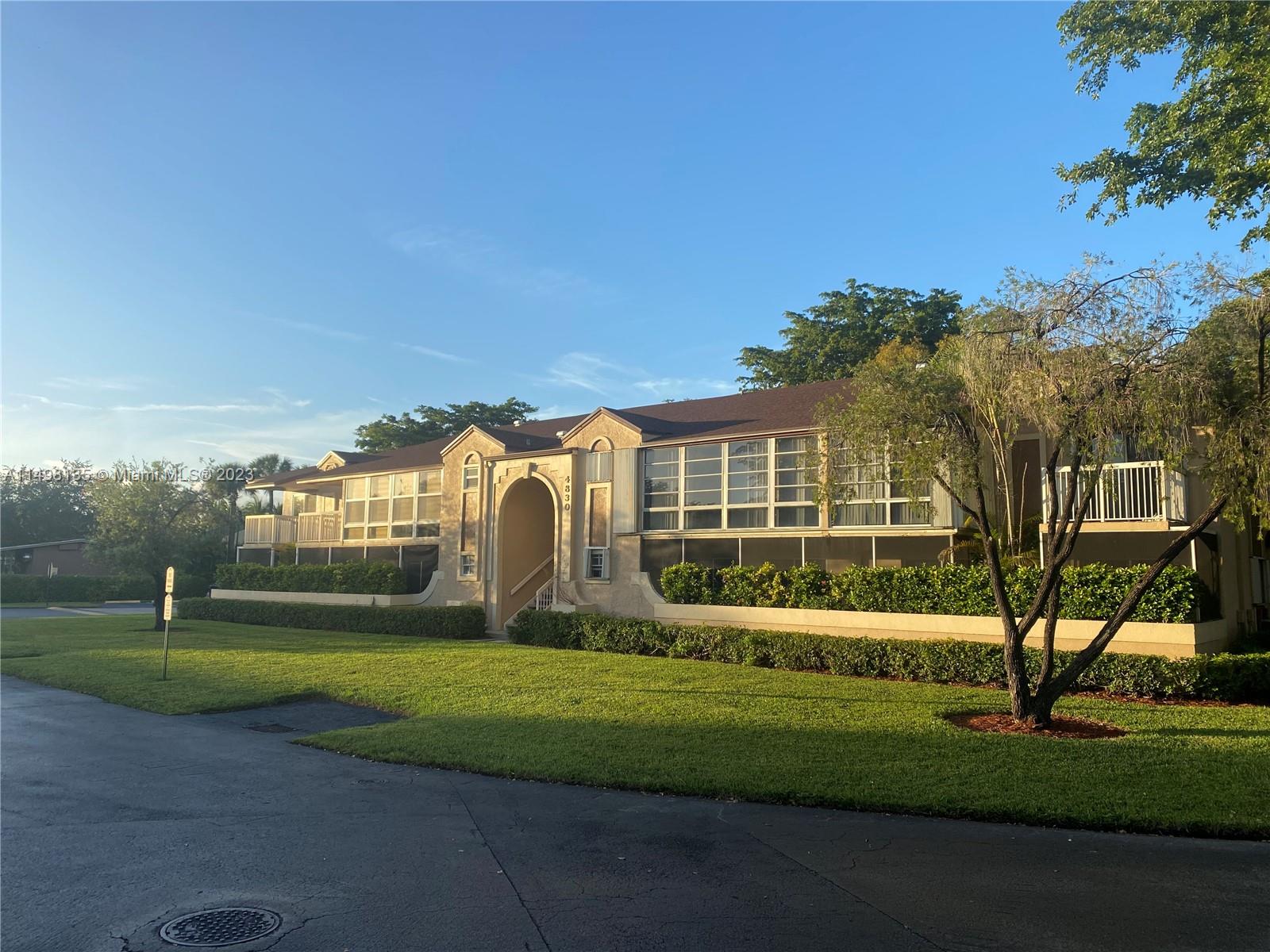 Available now! Desirable 3 Bedroom /2 Bath unit located on the First Floor. Each Bedroom with their own access to private/screened in patio. Laundry room with Washer and Dryer - Located in Doral Place , 24 hour gated community, with access to the prestigious Doral Park Country club. Pool, gym, clubhouse, restaurant/bar on site, tennis courts, volleyball, basketball courts, multiple playgrounds, and splash pad area