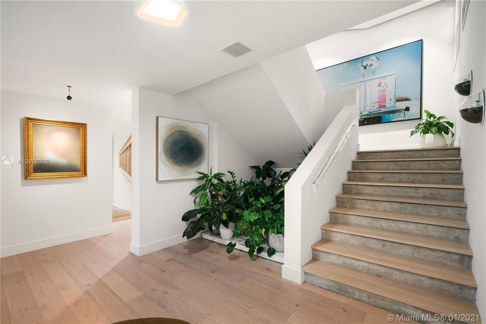 AQUA AT ALLISON ISLAND - Residential