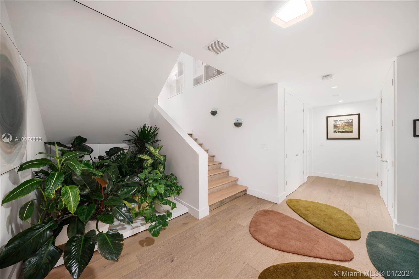 AQUA AT ALLISON ISLAND - Residential
