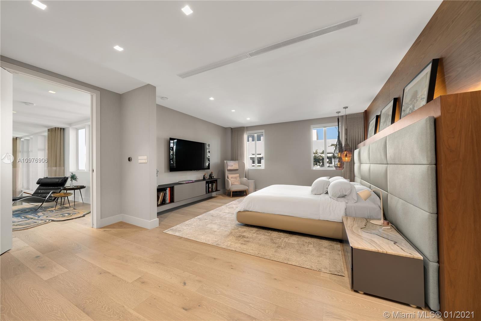 AQUA AT ALLISON ISLAND - Residential