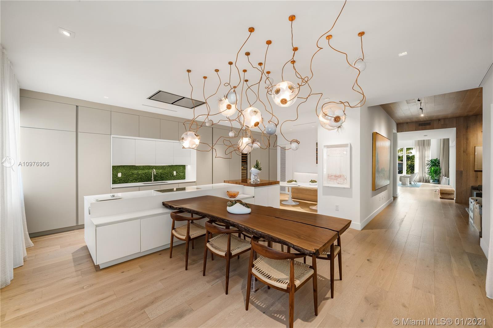 AQUA AT ALLISON ISLAND - Residential