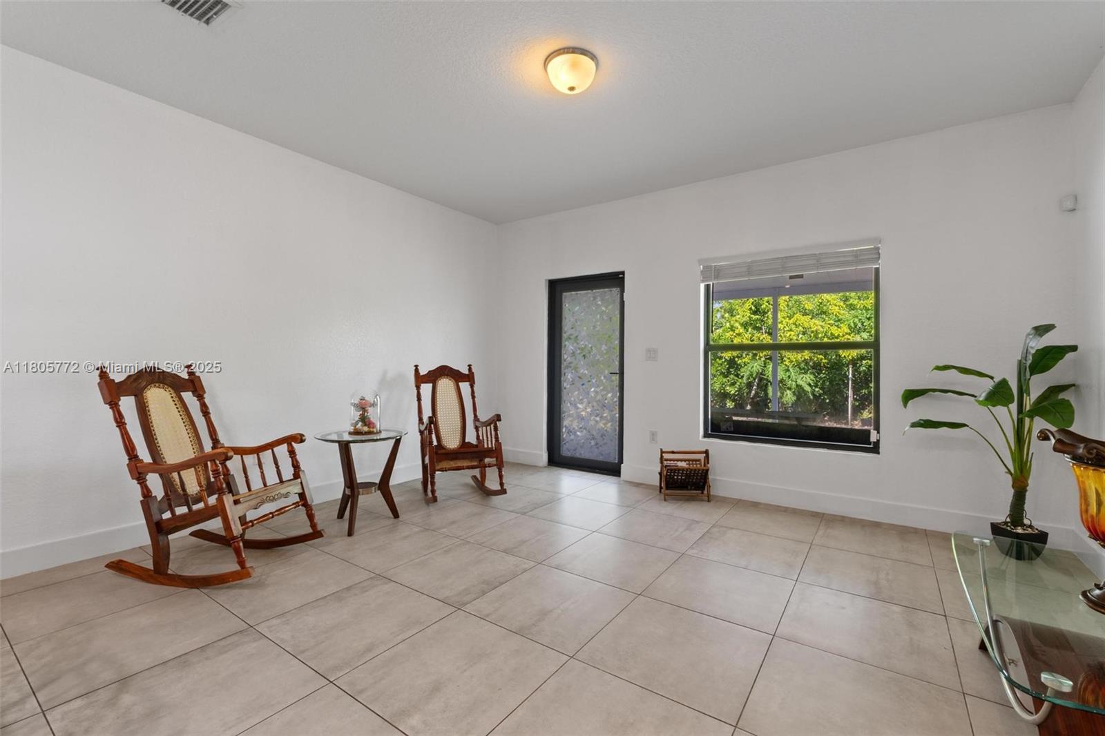 OAKWOOD GROVE - Residential