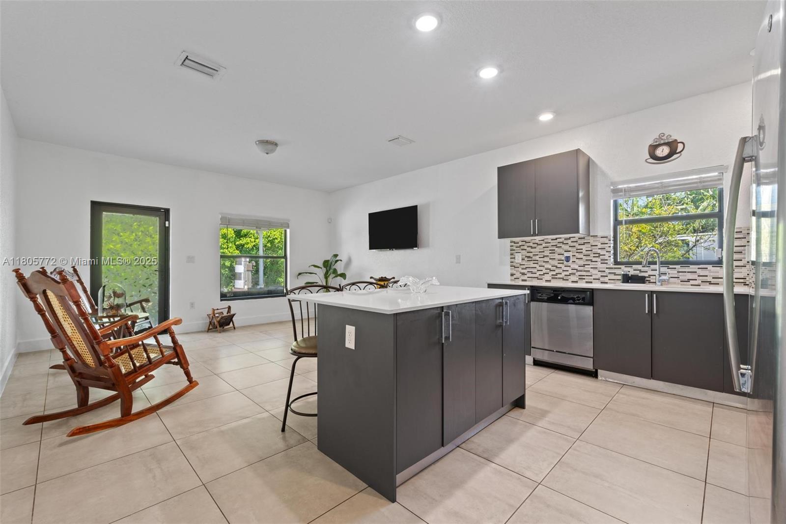 OAKWOOD GROVE - Residential