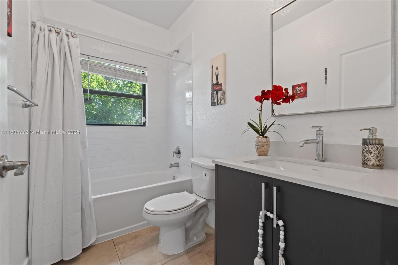 OAKWOOD GROVE - Residential