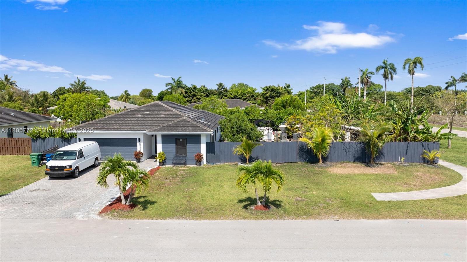 OAKWOOD GROVE - Residential