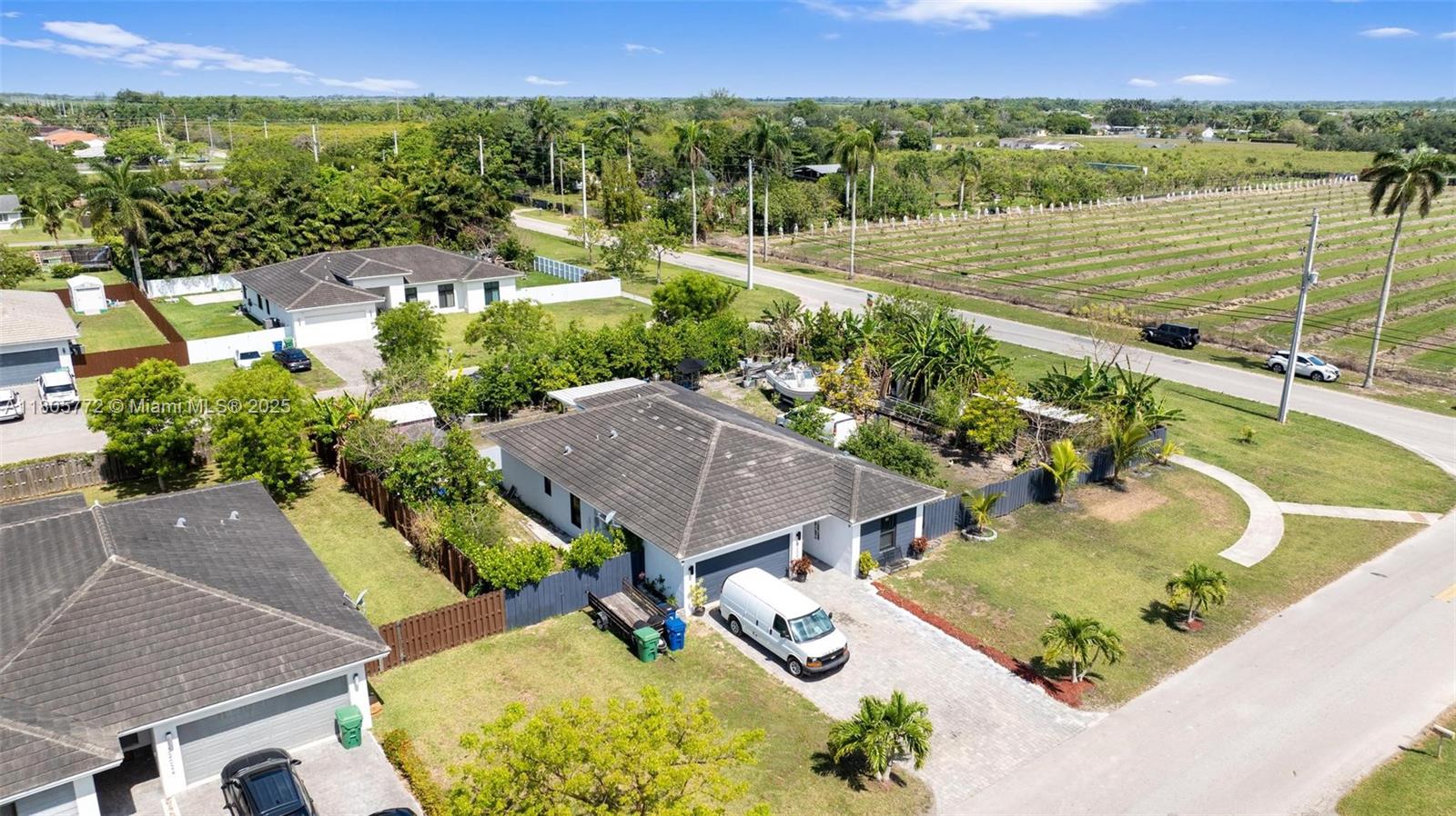 OAKWOOD GROVE - Residential