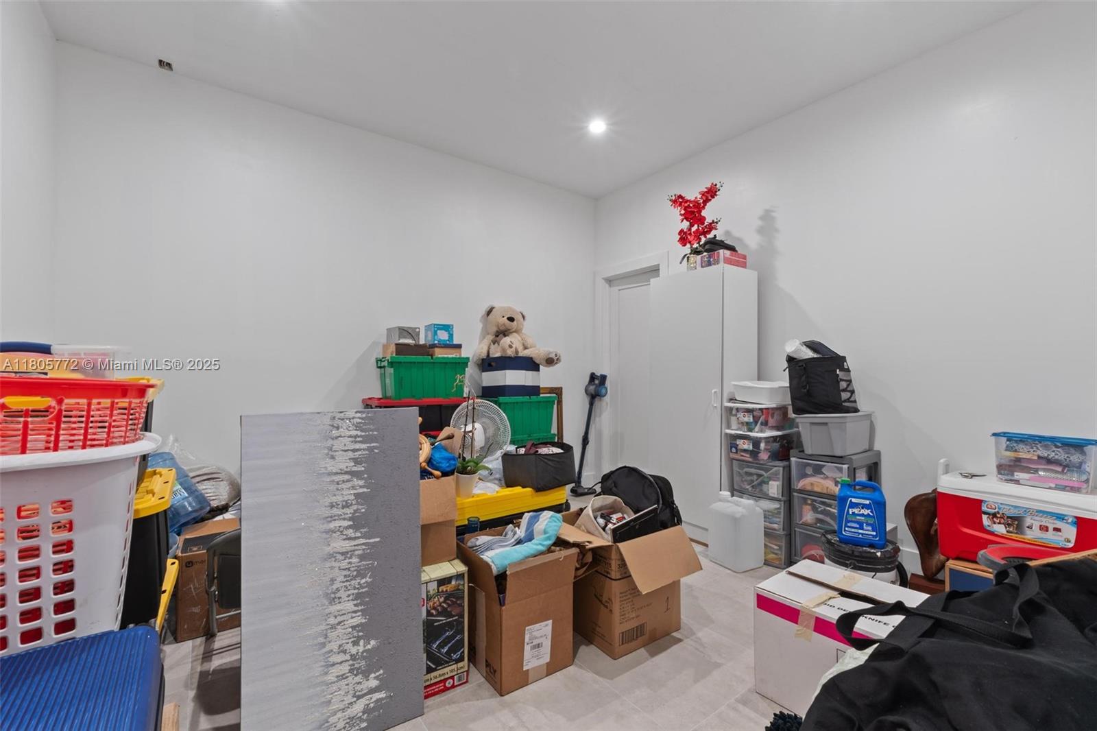 OAKWOOD GROVE - Residential