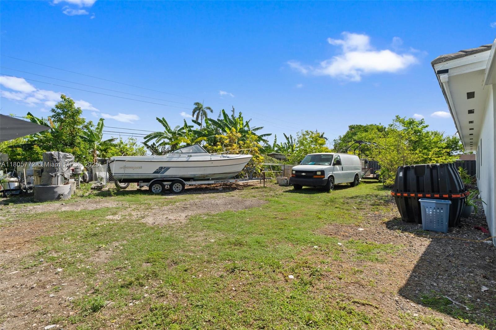 OAKWOOD GROVE - Residential