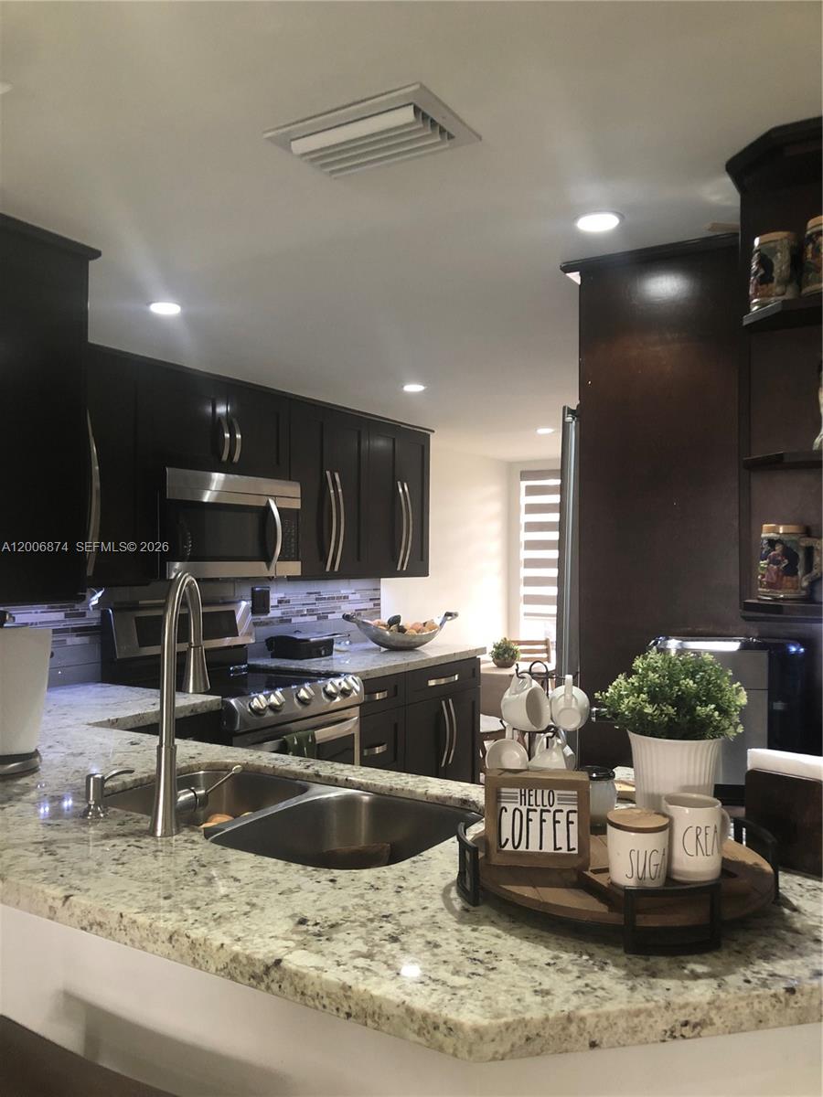 1155 NW 123rd Ct 601