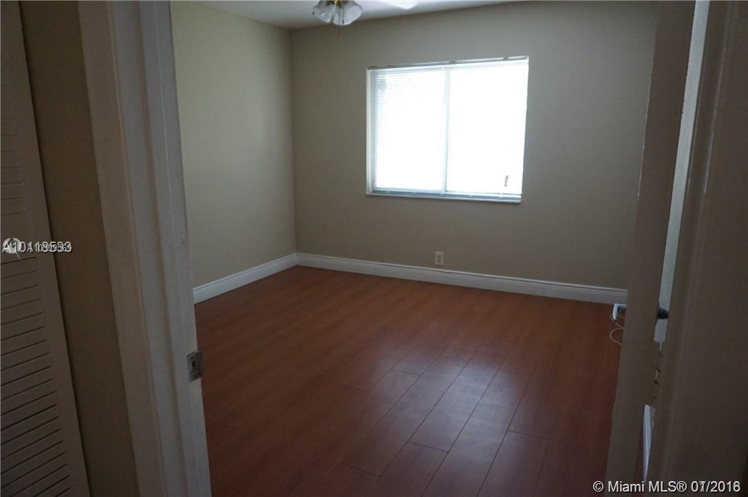 PARADISE COVE AT PALM BEA - Residential Lease