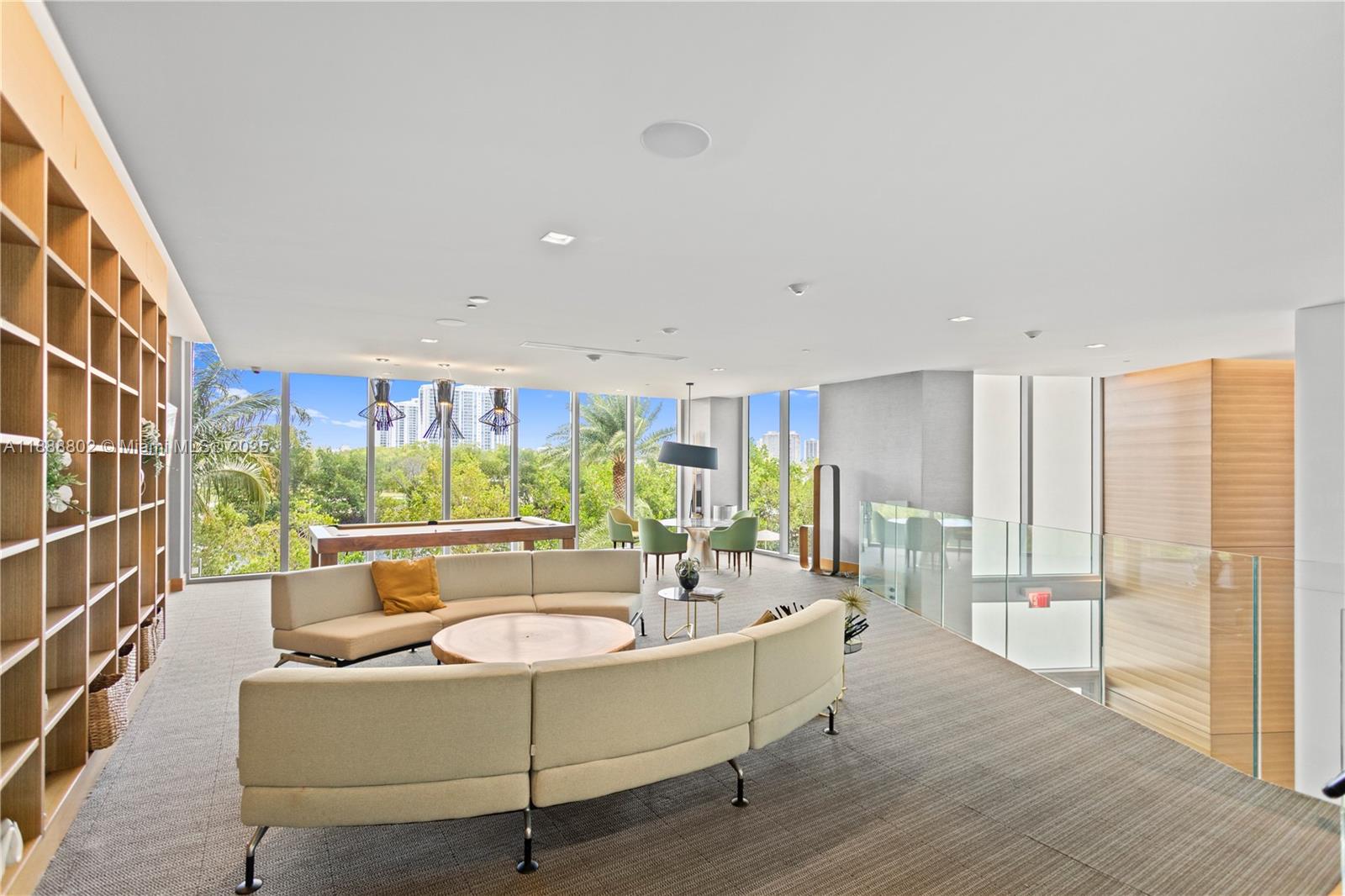 THE HARBOUR SOUTH CONDO - Residential Lease