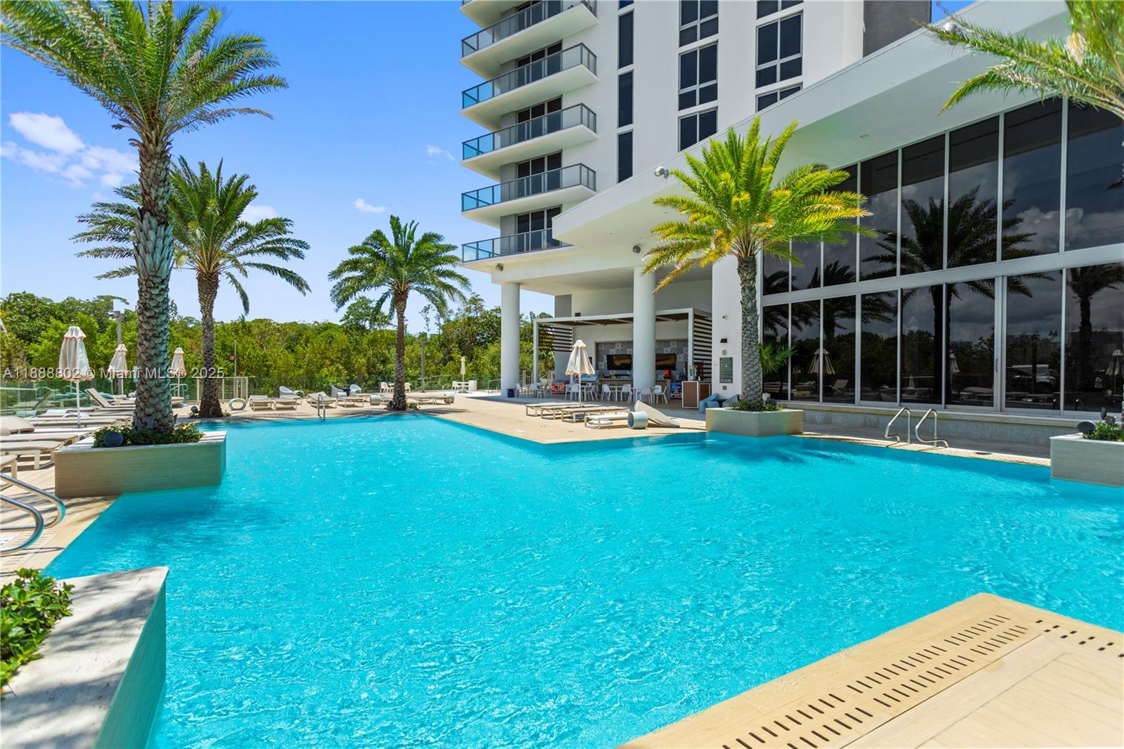 THE HARBOUR SOUTH CONDO - Residential Lease