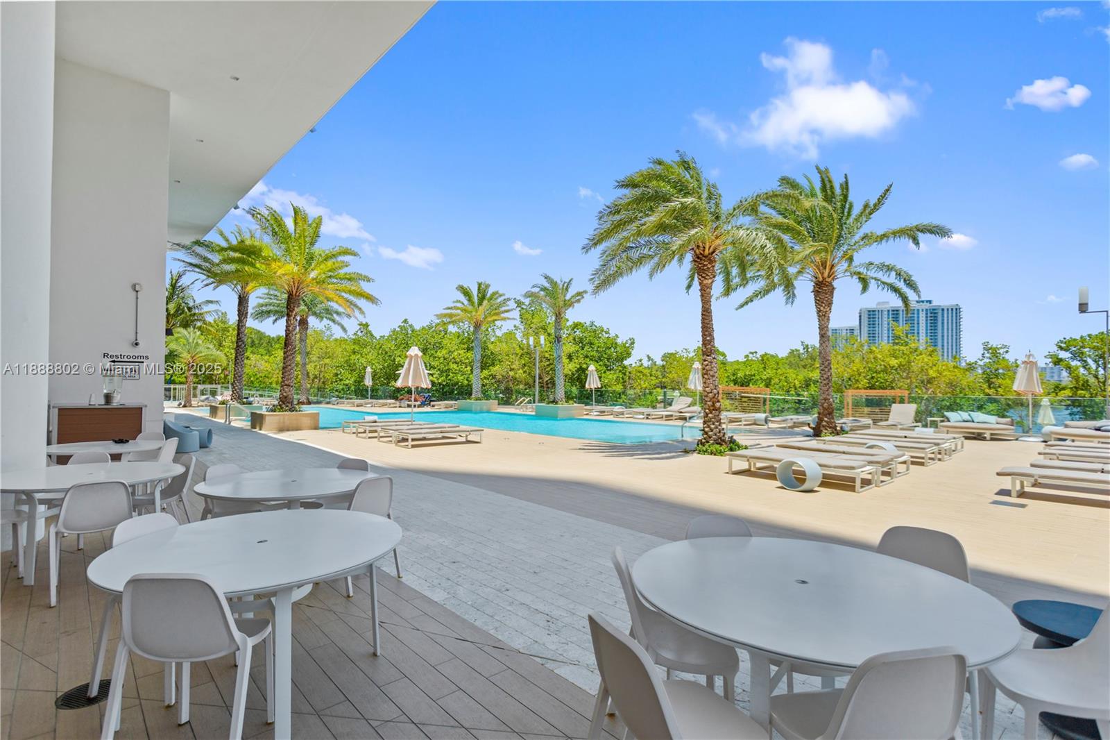 THE HARBOUR SOUTH CONDO - Residential Lease