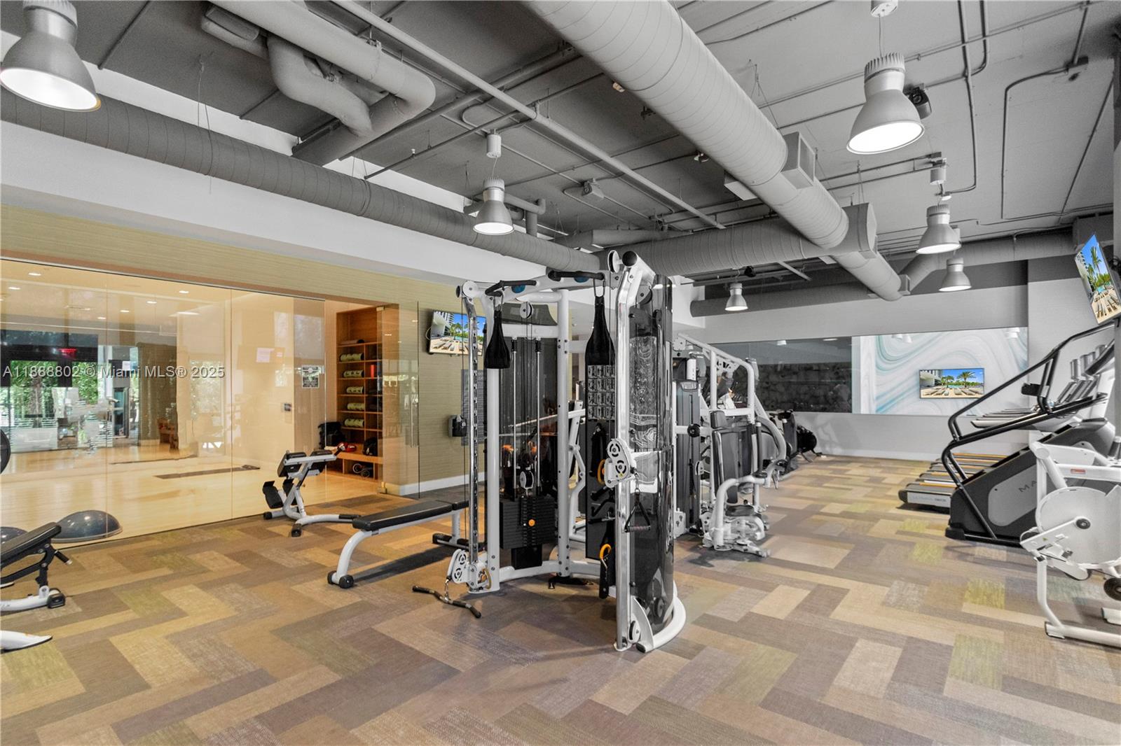 THE HARBOUR SOUTH CONDO - Residential Lease