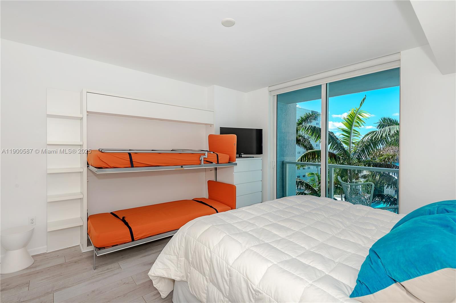 VIZCAYNE SOUTH CONDO - Residential Lease