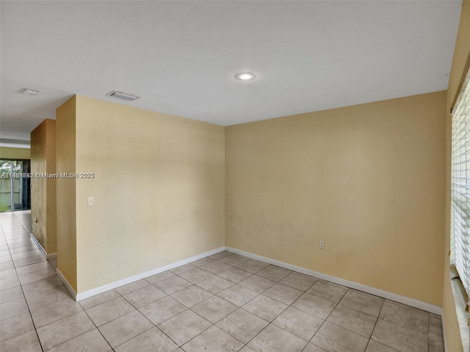 PROSPECT GARDENS - Residential Lease