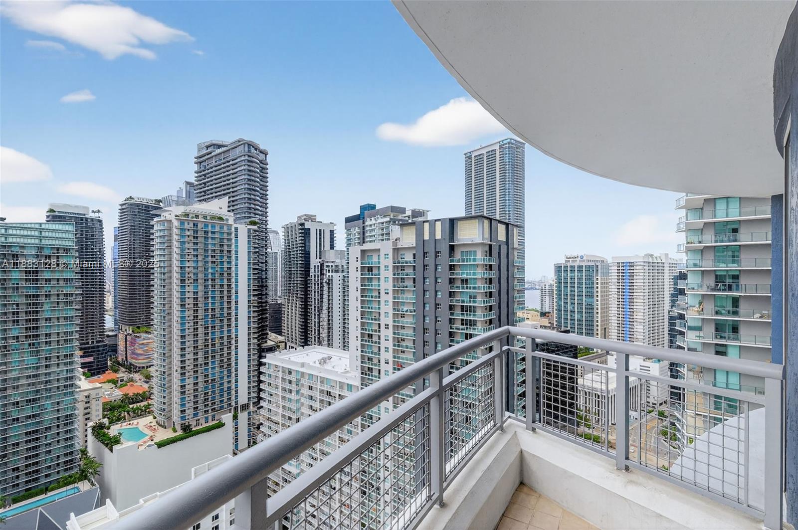 INFINITY AT BRICKELL COND - Residential