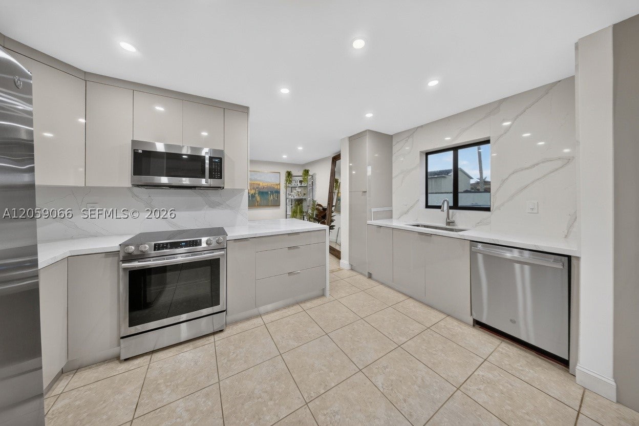 12510 SW 95th Ter