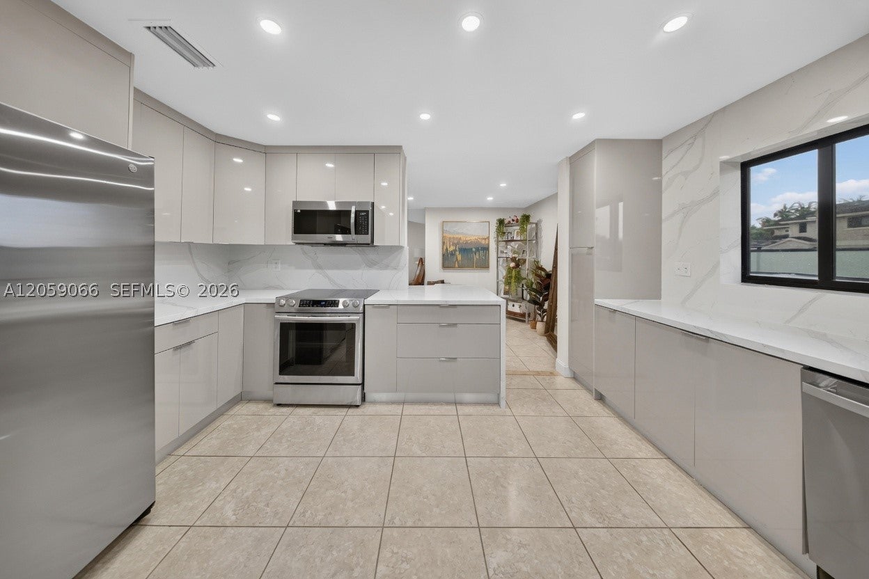 12510 SW 95th Ter, Miami FL 33186