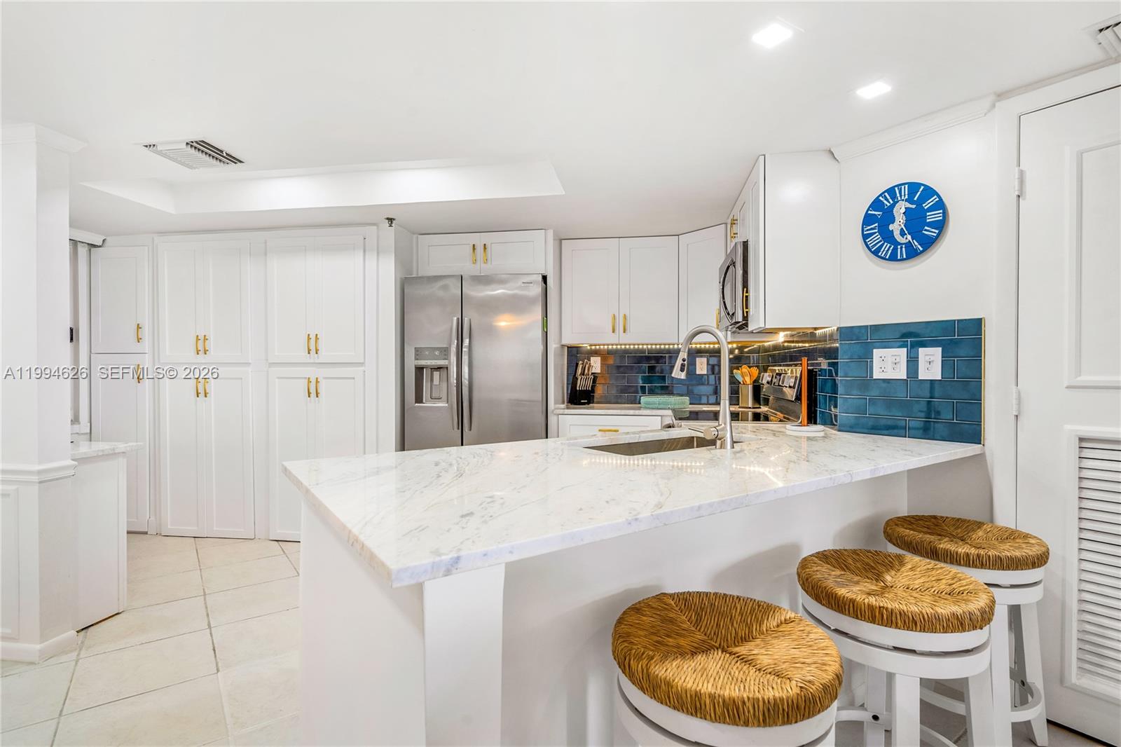 3870 N Highway A1a 405