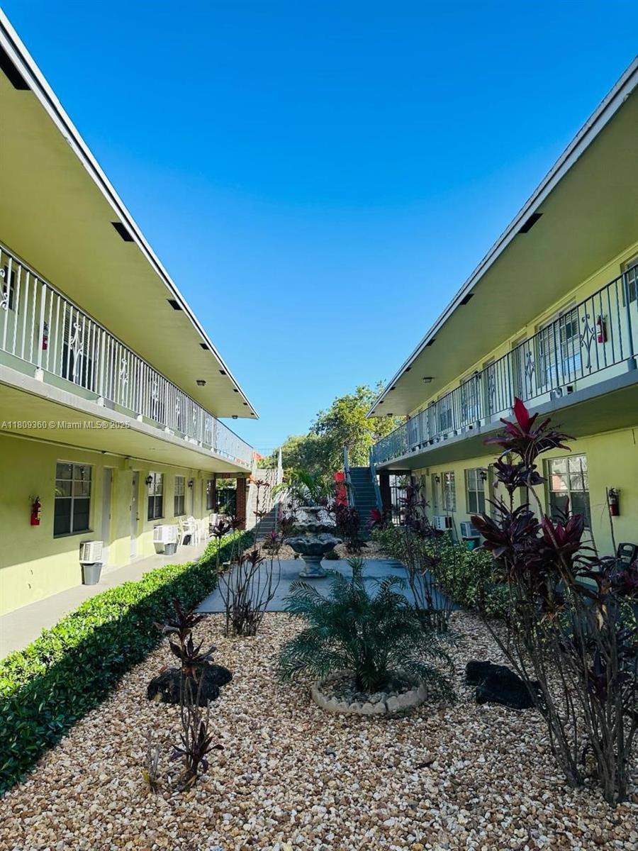 INVESTOR OPORTUNITY..!!! Fully remodeled 2-bedroom condo in a well-maintained gated community in beautiful Dania Beach! East of US 1, close to it all..!! Beach, Casino, Shopping and Dining, Ft Lauderdale Airport, FAU, Marinas and Dania Pointe Mall! Low maintenance fee and no age or rental restrictions! New roof! No special assessments!