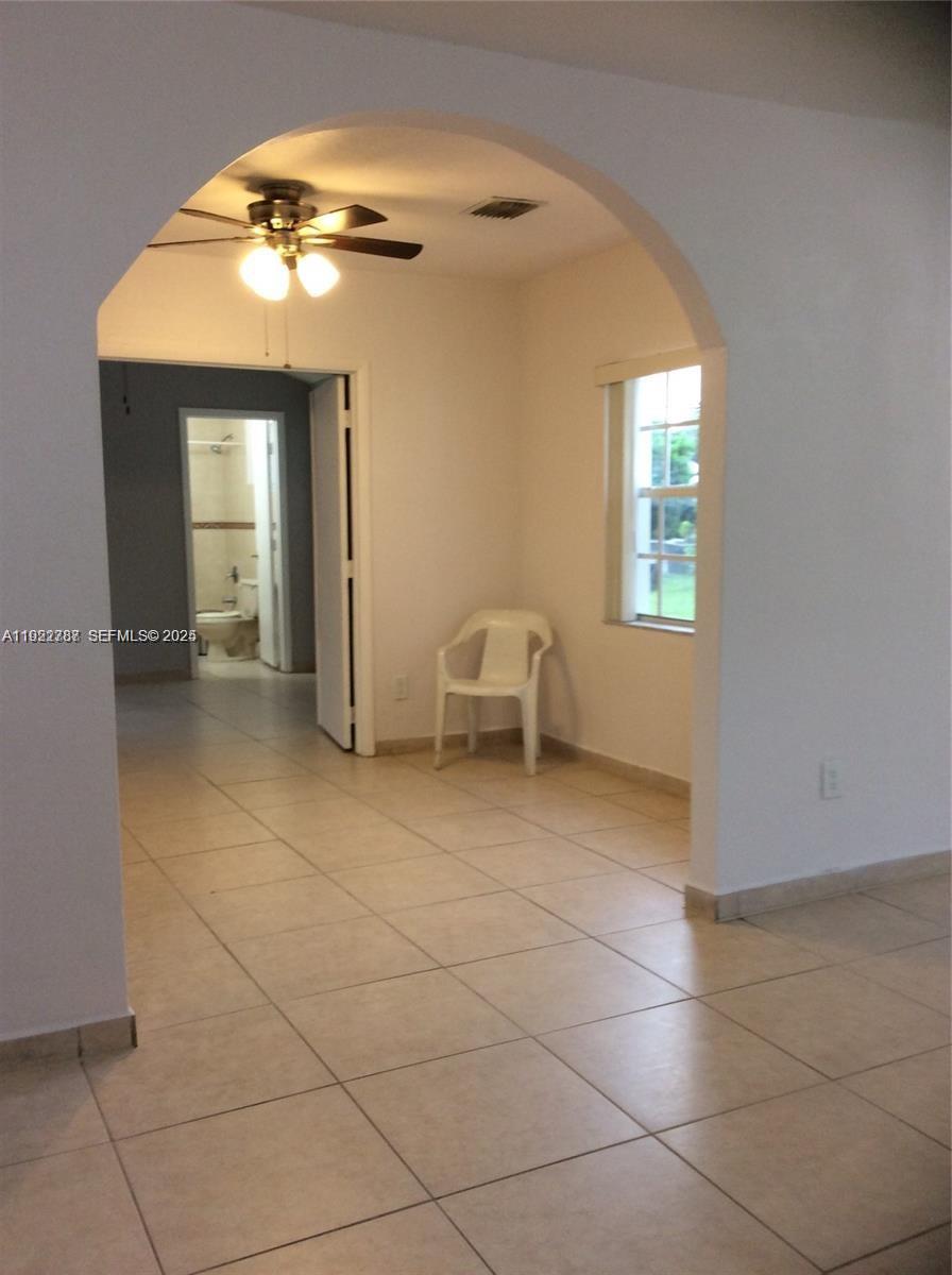 COUNTRY CLUB ESTATES SEC - Residential Lease