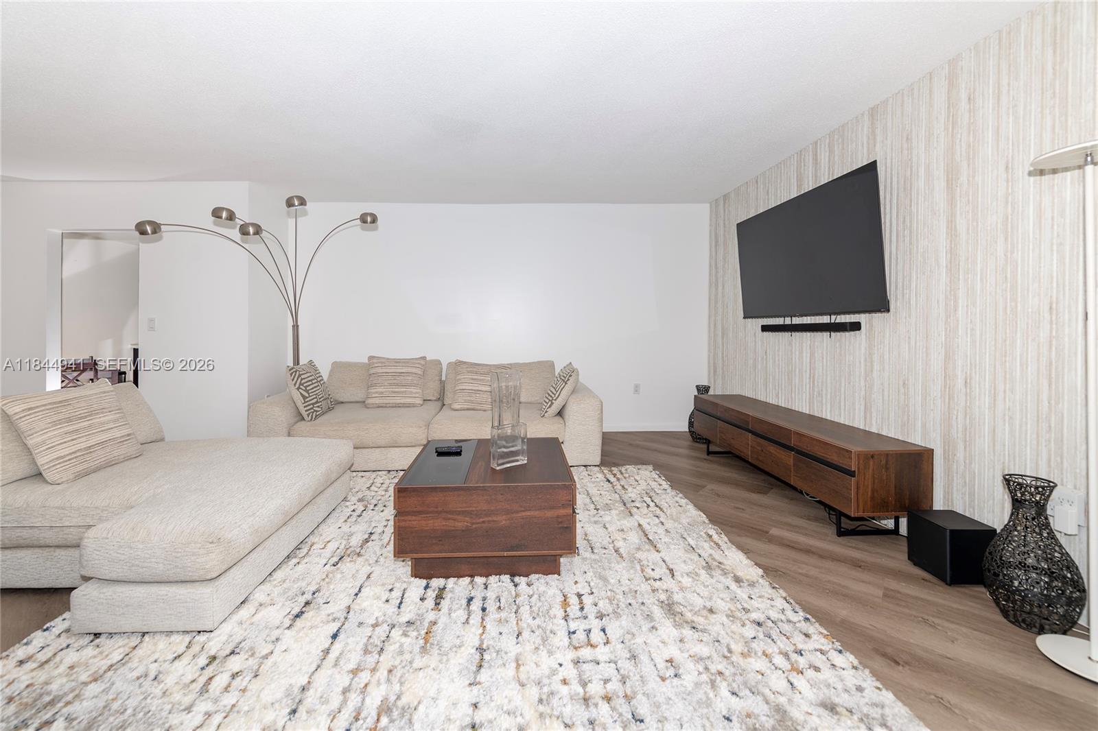 COMMODORE PLAZA CONDO - Residential Lease