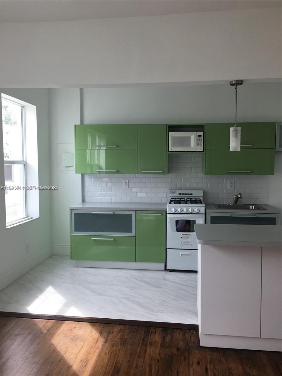 1618 Michigan Ave 22