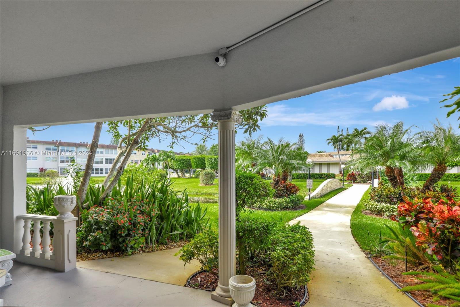 ROSE GARDENS CONDO - Residential