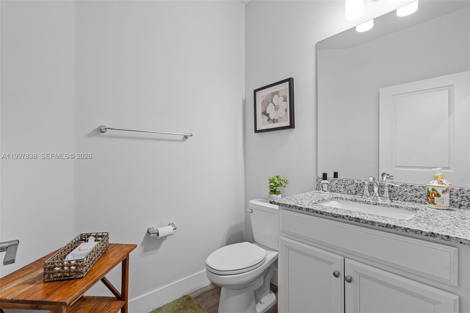 MC RESIDENTIAL - Residential