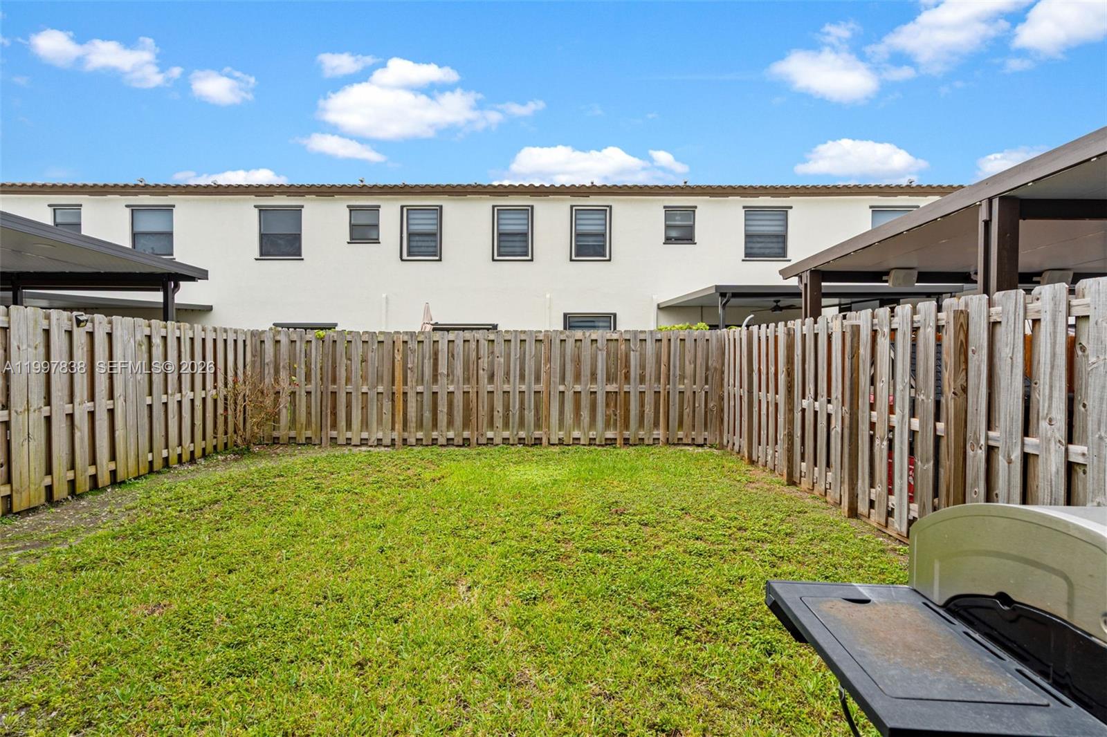 MC RESIDENTIAL - Residential