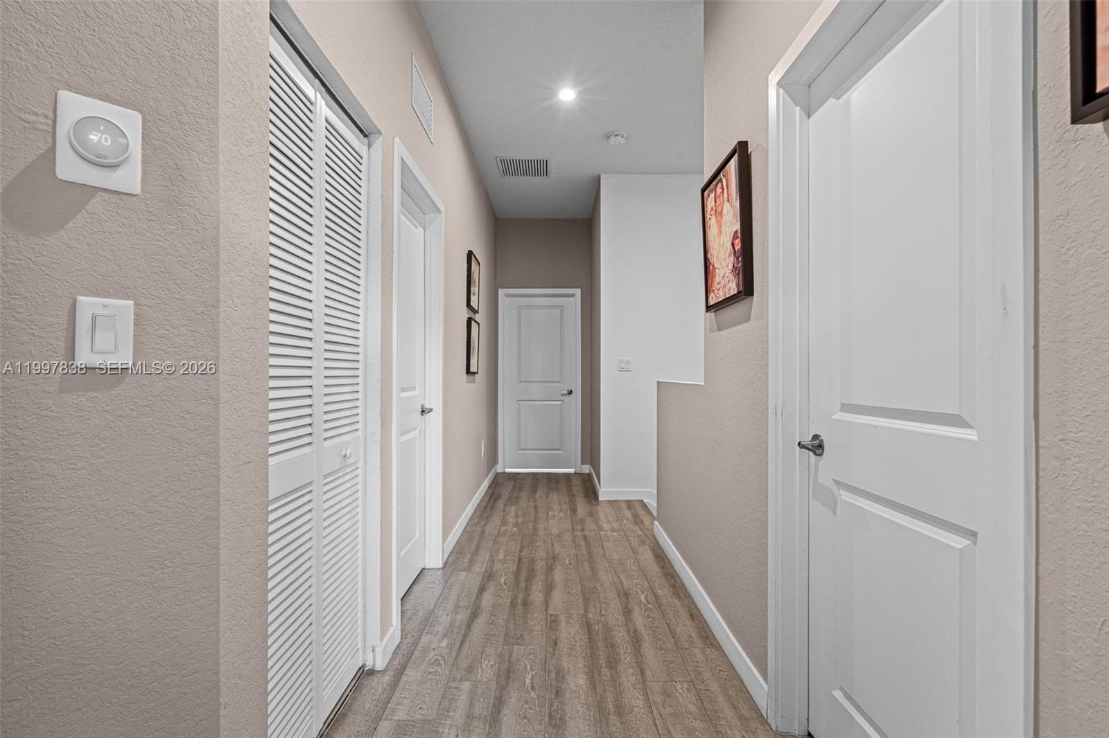 MC RESIDENTIAL - Residential