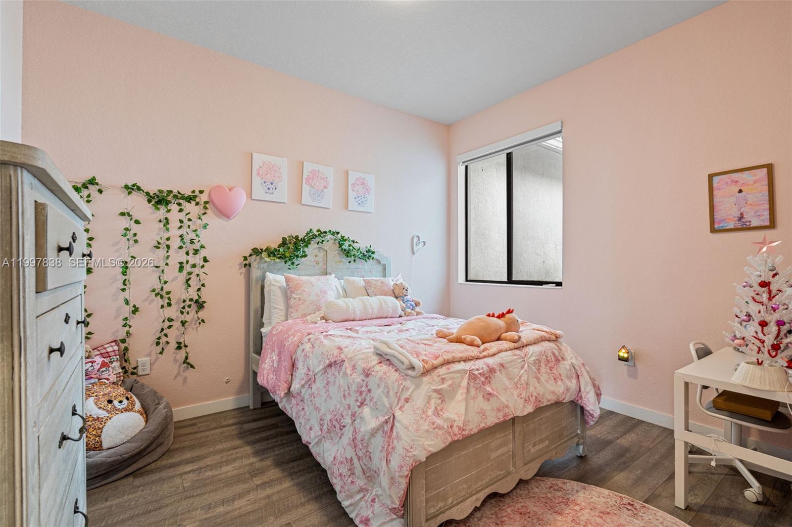 MC RESIDENTIAL - Residential