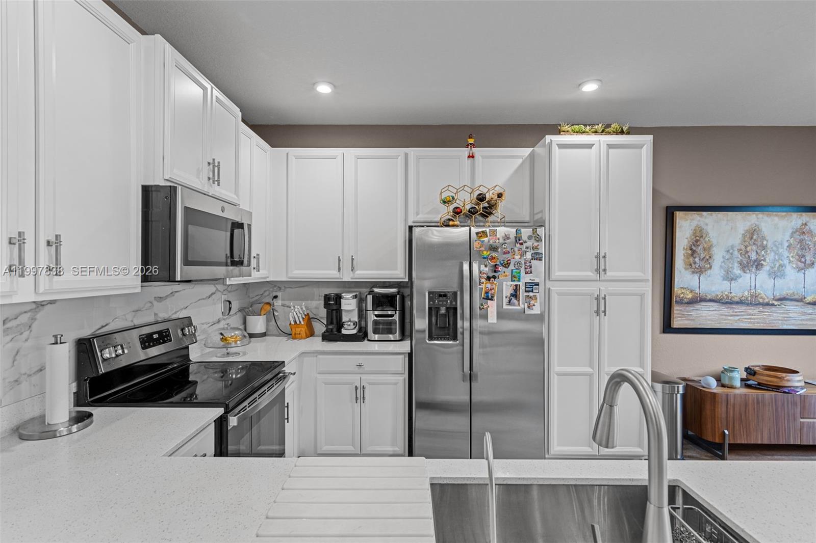 MC RESIDENTIAL - Residential