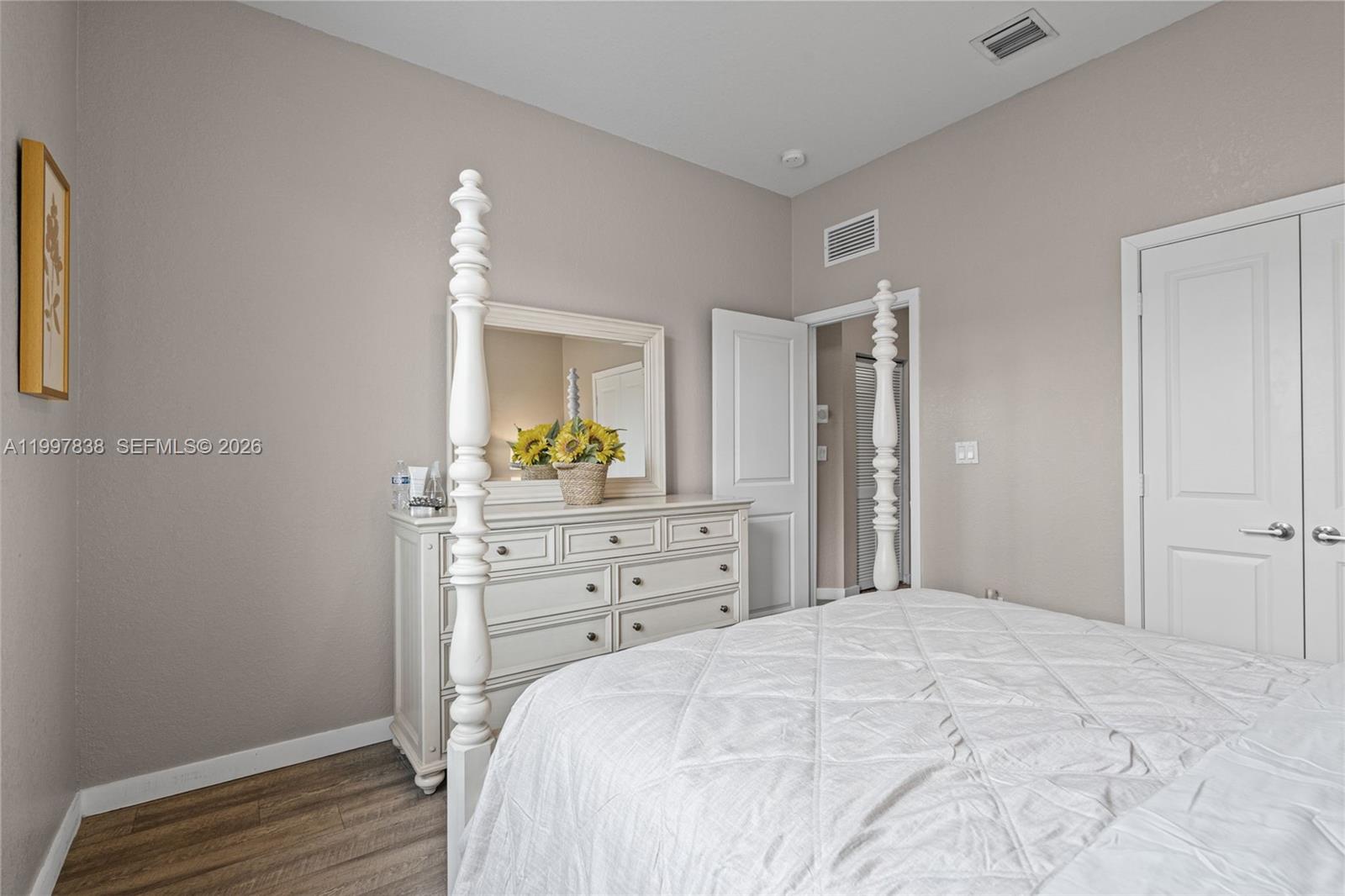 MC RESIDENTIAL - Residential