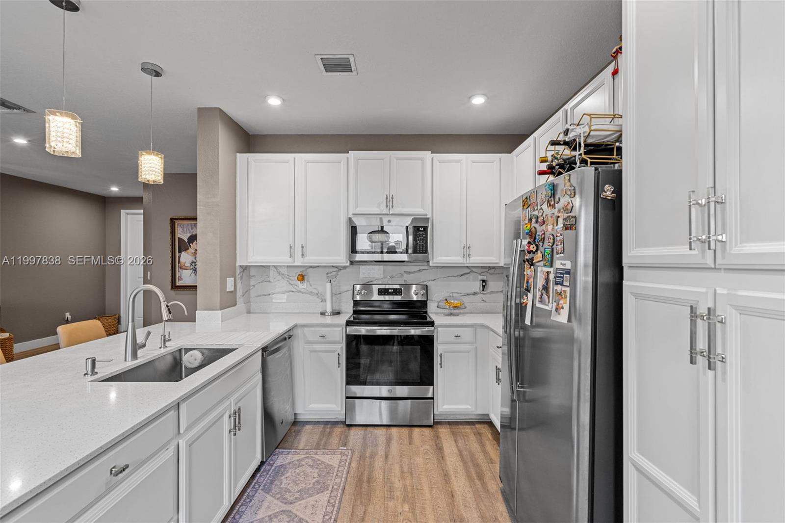 MC RESIDENTIAL - Residential