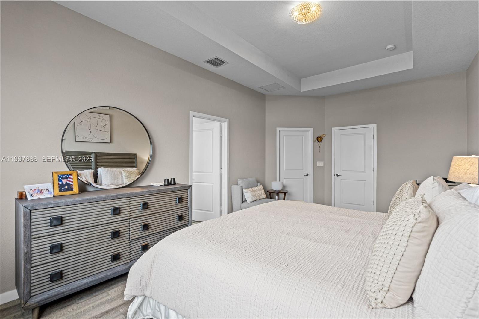 MC RESIDENTIAL - Residential